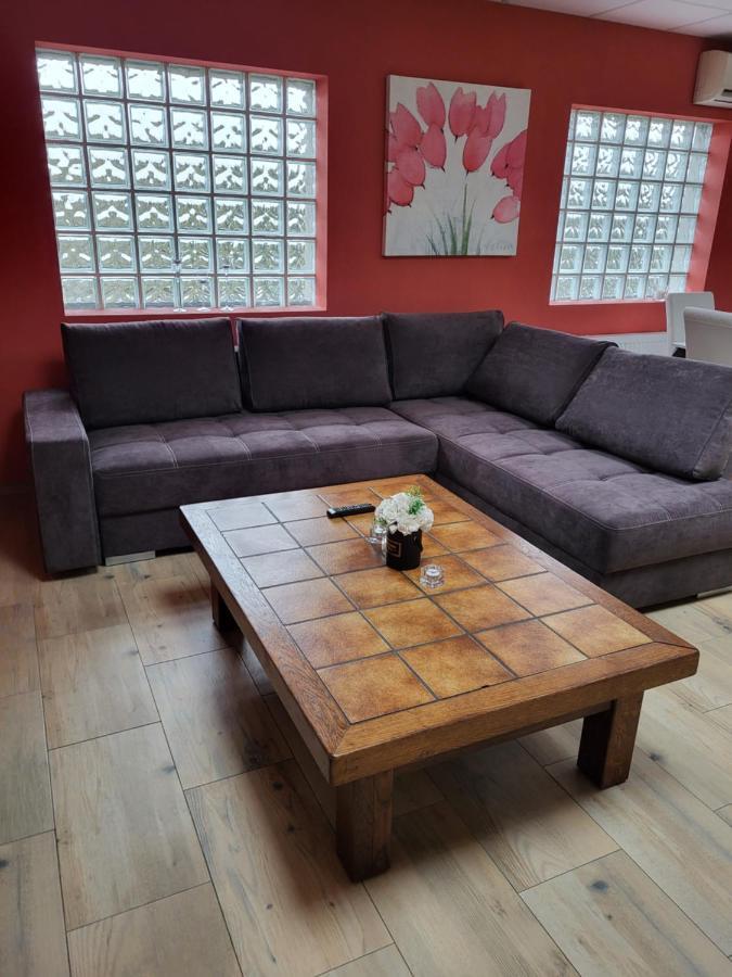 Na 12 Apartment Konstantynow Lodzki